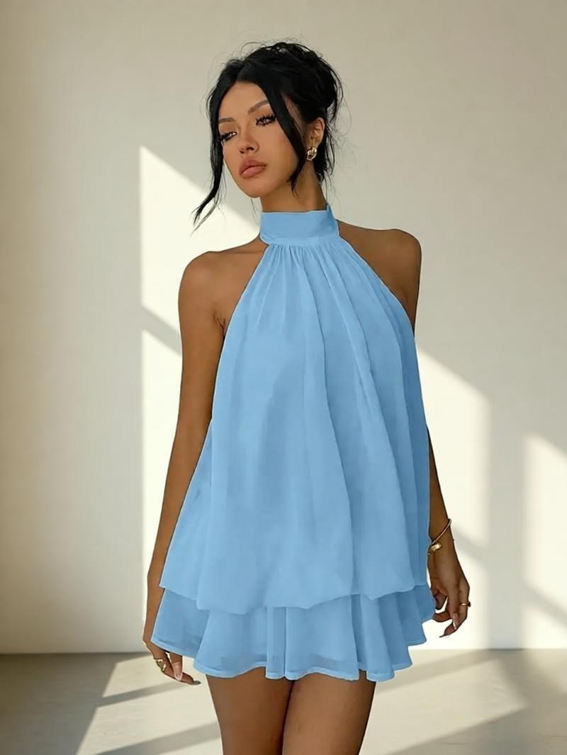Vestido corto con cuello halter